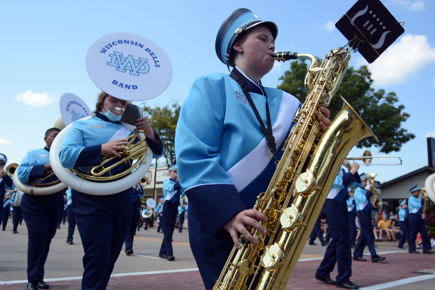 092121-bara-news-parade-band-01